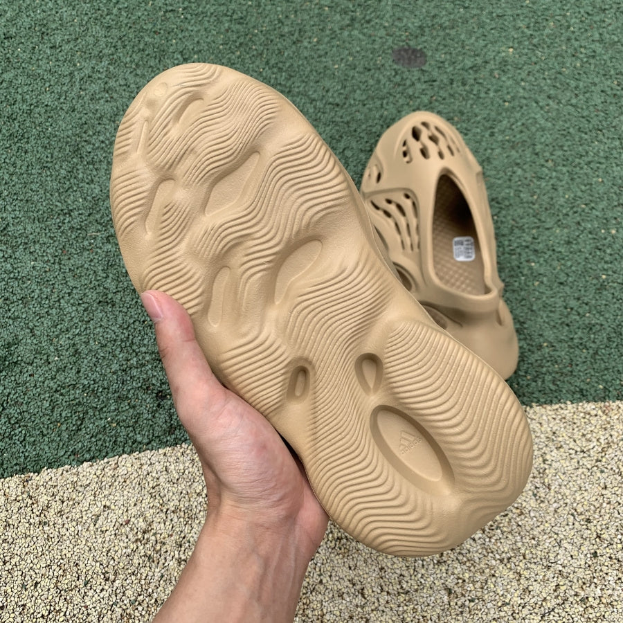 Yeezy Foam Runner ‘Sand’