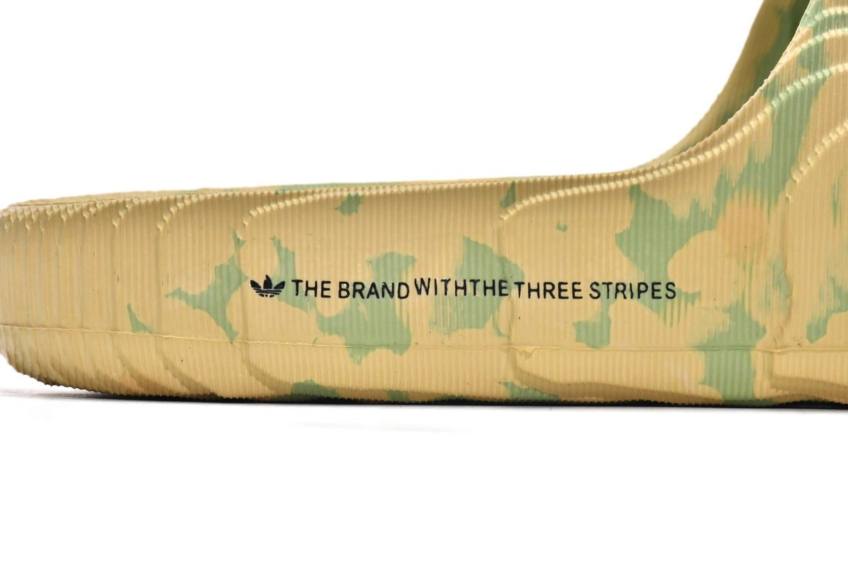 adidas originals Adilette 22 Slides Magic Lime Desert Sand