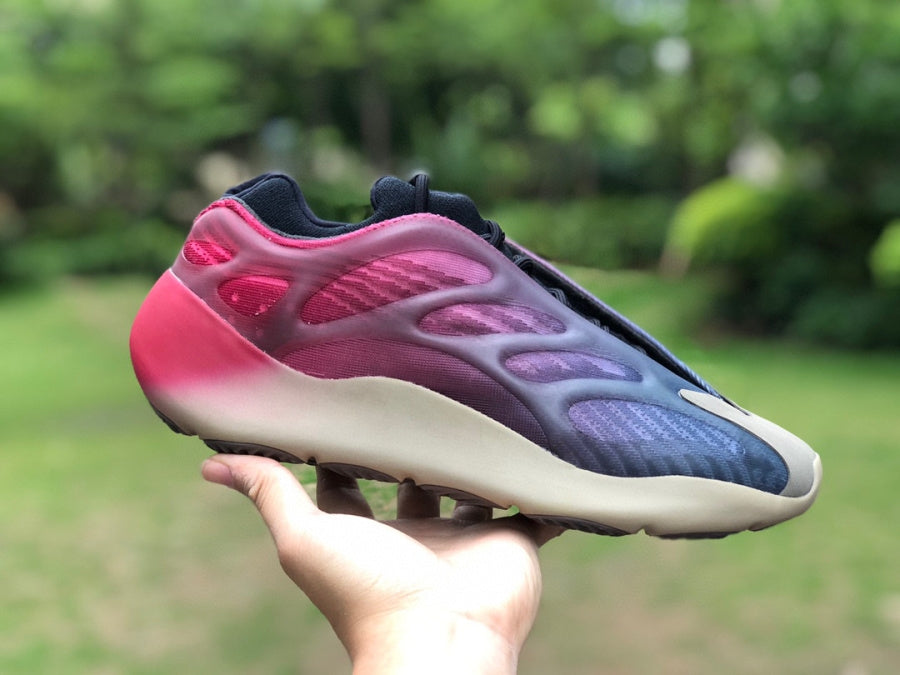 adidas Yeezy 700 V3 Fade Carbon