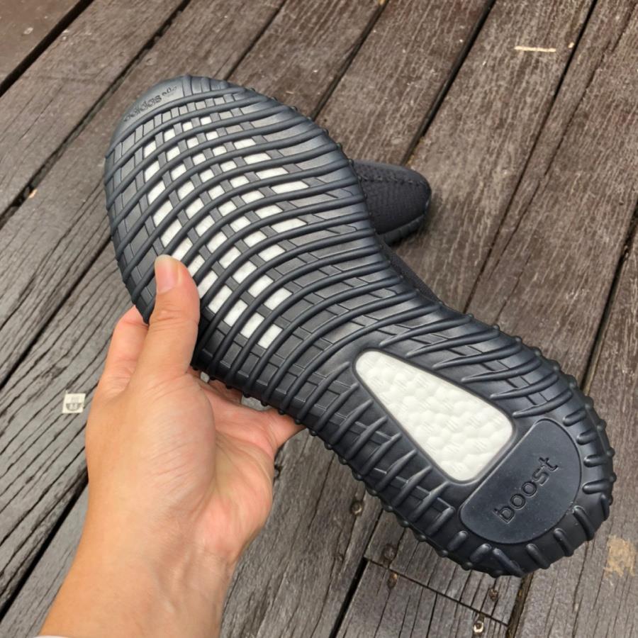 Adidas Yeezy Boost 350 V2 Onyx